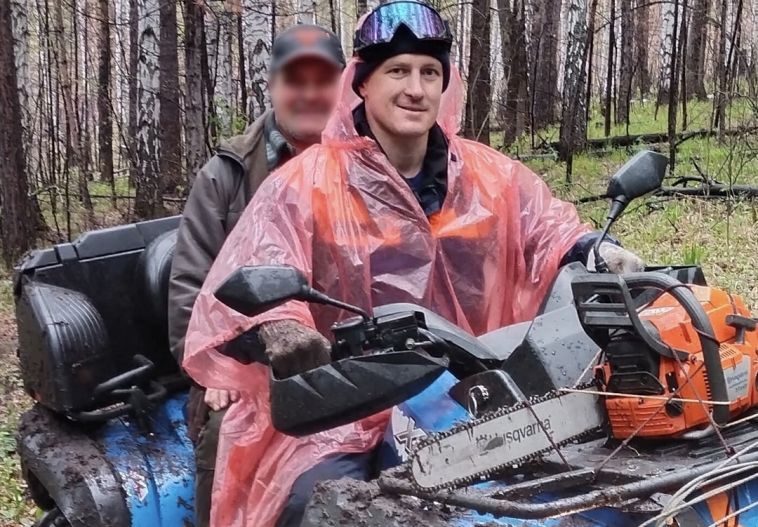 В Челябинской области поисковики нашли в лесу заблудившегося рыбака