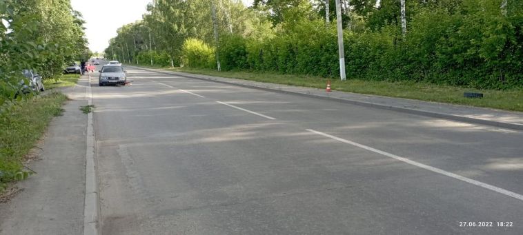 В Магнитогорске у автомобиля отлетело колесо и попало в 12-летнего пешехода