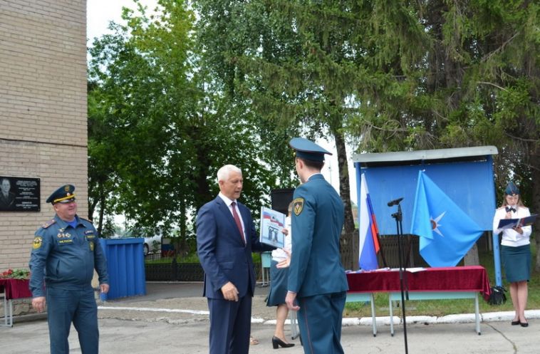 В Магнитогорске отметили 95-летие создания Государственного пожарного надзора МЧС России