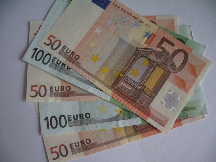 Центробанк по-новому установит официальные курсы валют