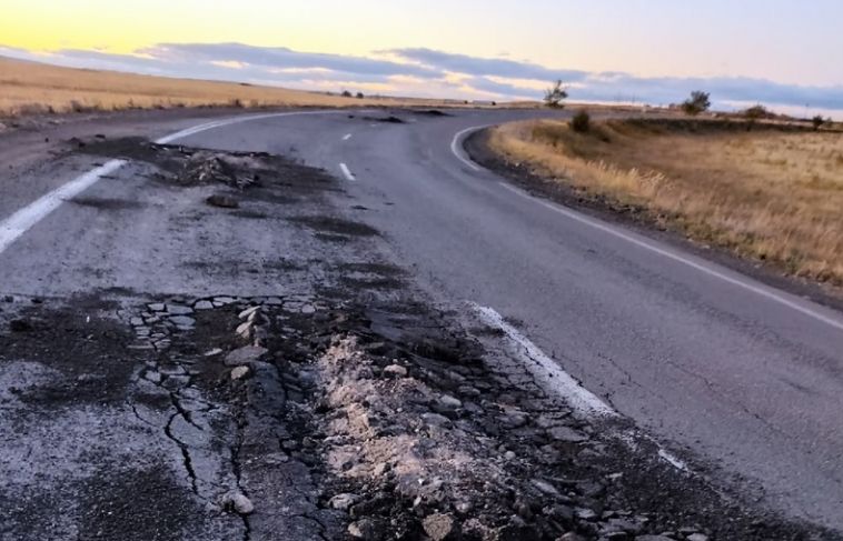 Южноуральцы пожаловались на состояние автодороги «Магнитогорск-Челябинск»