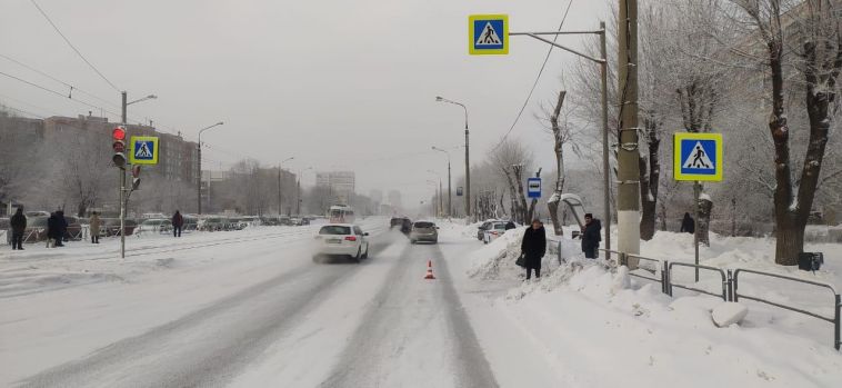 В Магнитогорске водитель на пешеходном переходе сбил пенсионерку