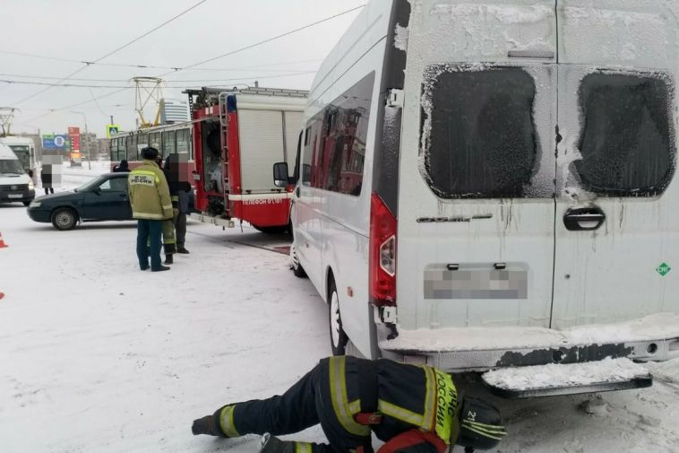 В Магнитогорске девушка пострадала в ДТП с участием трамвая и маршрутки