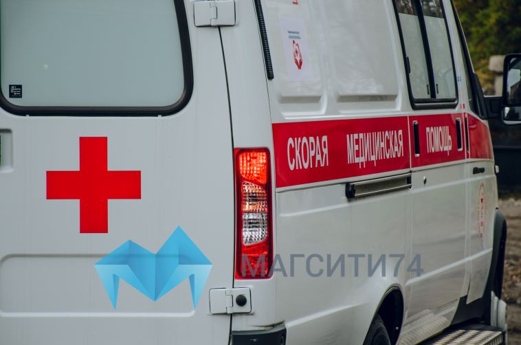 На Южном Урале сотрудники скорой помощи нажали на тревожную кнопку, увидев состояние пациентки
