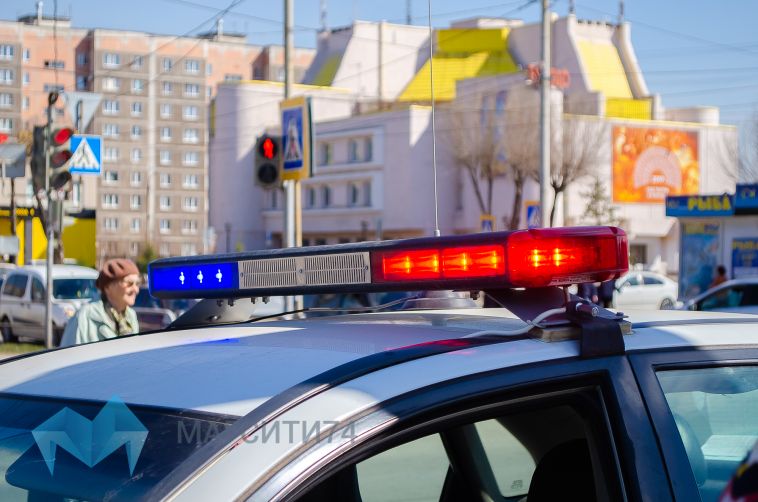 В Магнитогорске в результате столкновения двух иномарок пострадала 9-летняя девочка