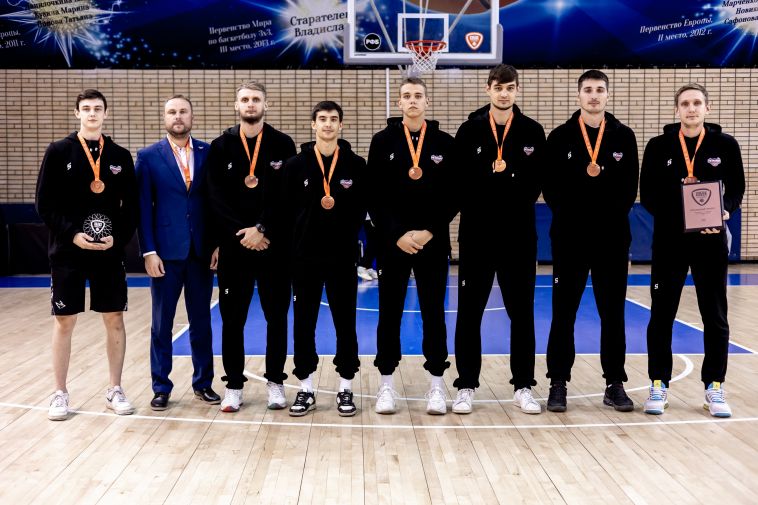 Баскетбольный клуб «Металлург» завоевал бронзовые медали Кубка С.Н. Тараканова
