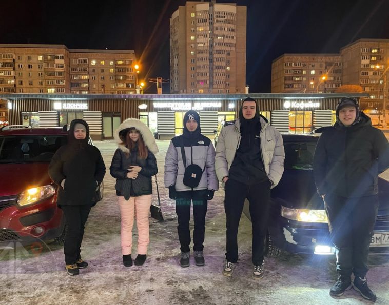 В Магнитогорске морозной ночью волонтеры дежурили на улицах