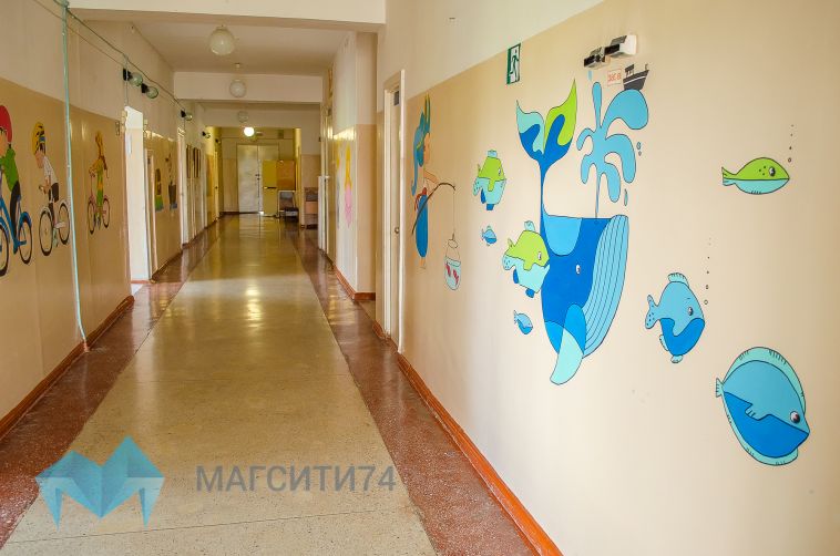 В копейской больнице двухлетнюю сироту оставили в палате без взрослых