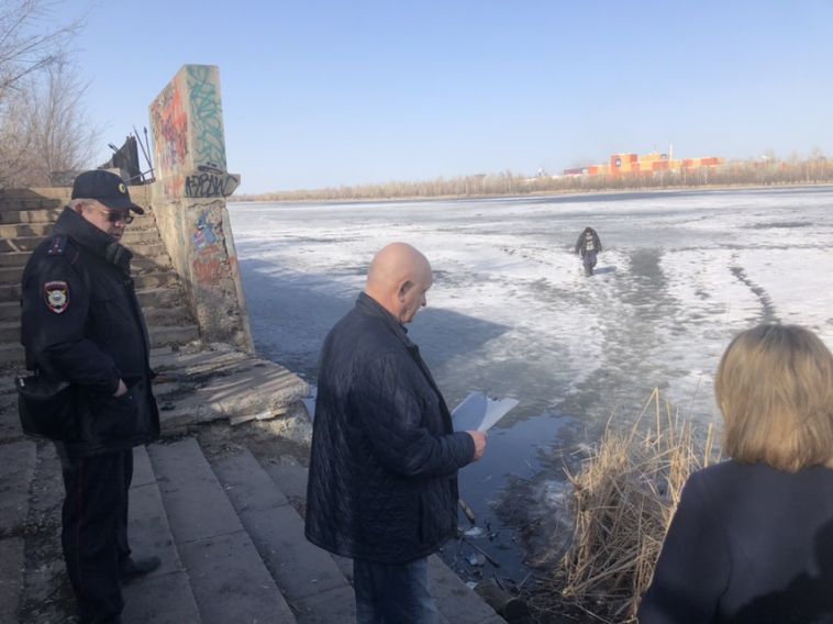 Магнитогорский рыбак получил штраф за выход на тонкий лед