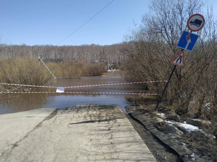В Челябинской области продолжают бороться с последствиями паводка