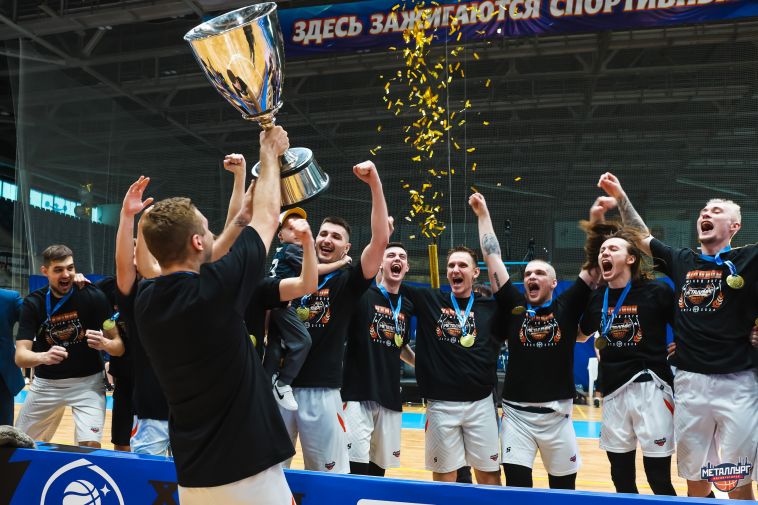 Баскетболисты магнитогорского «Металлурга» выиграли чемпионат Высшей лиги