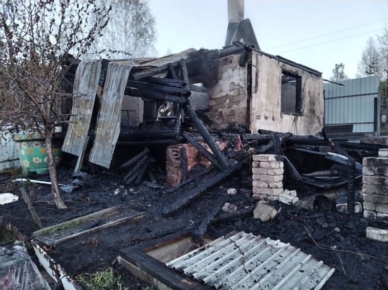 В Челябинской области пожар унес жизни мужчины и женщины