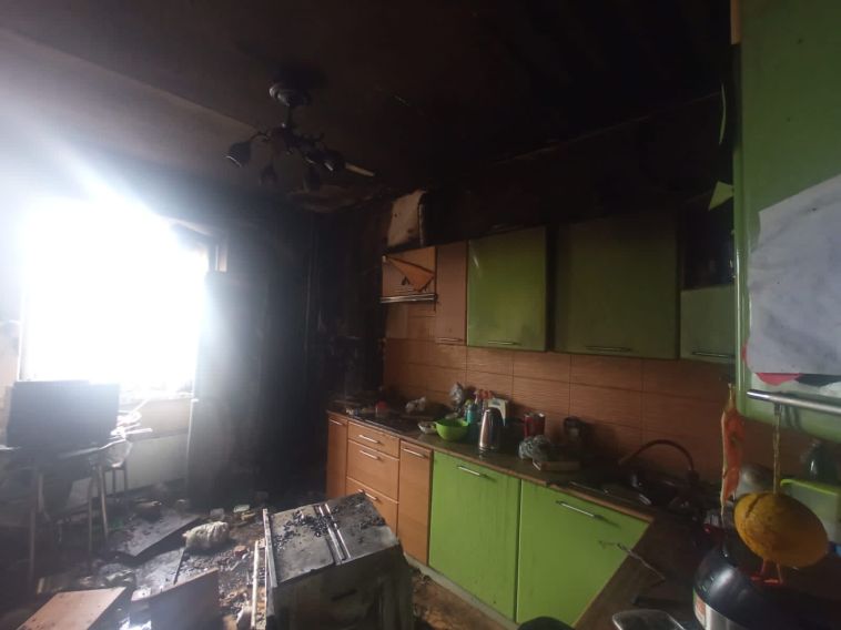 В Магнитогорске девочка-подросток пострадала при пожаре