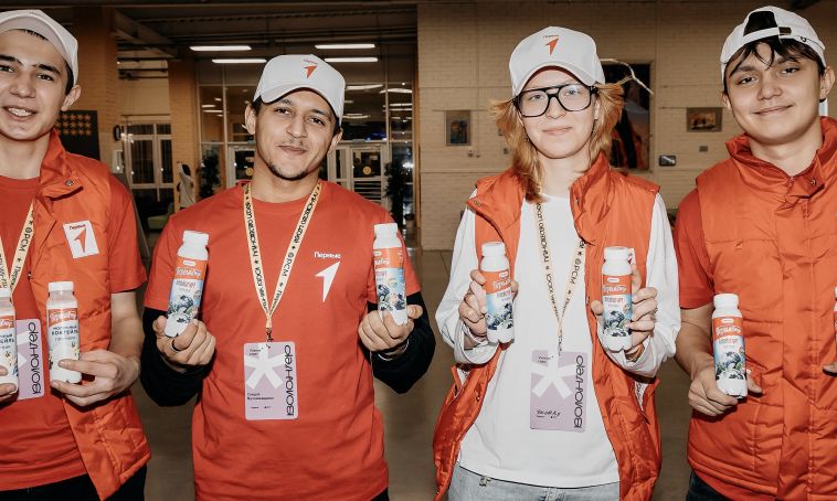 Первые среди первых!