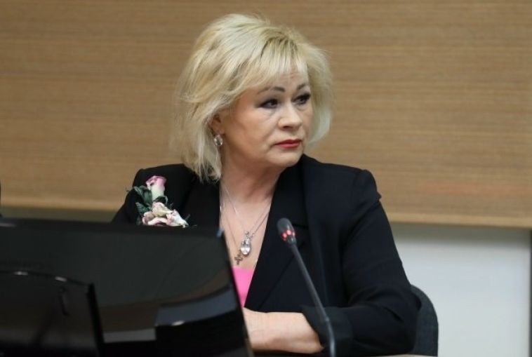 Директор Магнитогорского педагогического колледжа Ольга Леушканова доложила о стратегии эффективного взаимодействия образовательной организации с партнёрами