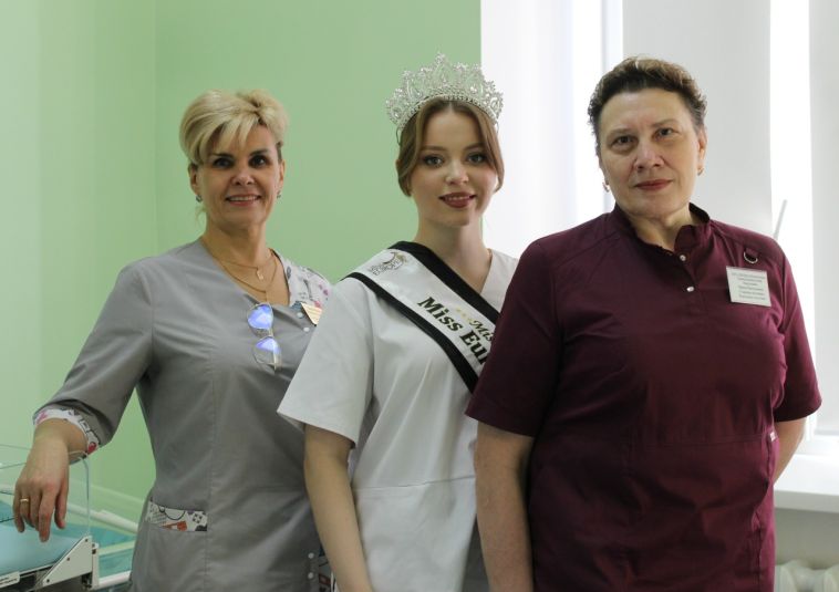 «Мисс Европа-2026» работает акушеркой в Магнитогорске
