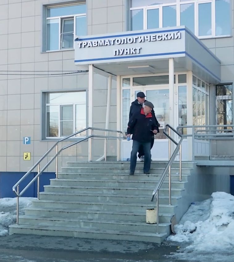Магнитогорцев попросили с пониманием относиться к очередям в единственном травмпункте