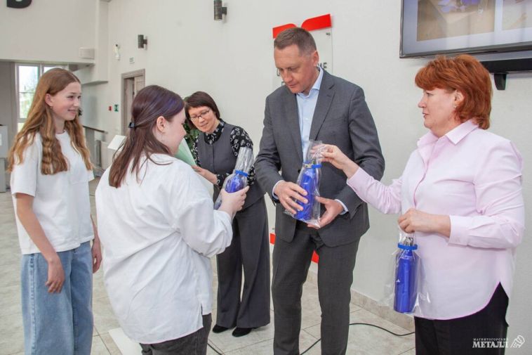 ММК отметил победителей профориентационных конкурсов
