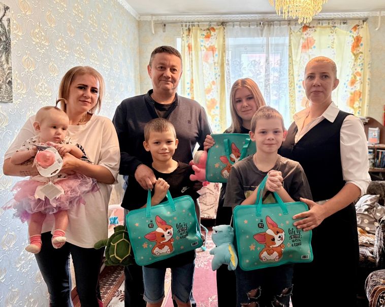 В преддверии нового учебного года представители Общественного совета приняли участие во Всероссийской акции МВД России «Помоги пойти учиться»