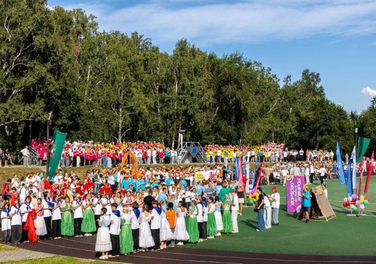 Детские оздоровительные центры ММК успешно завершили летнюю кампанию