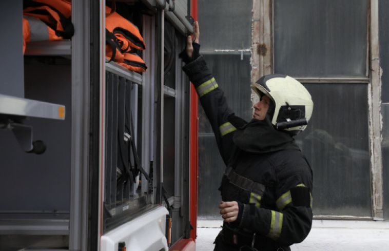 В рамках Всероссийской тренировки по гражданской обороне в Магнитогорске прошли учения на источнике теплоснабжения, имитирующие нештатную ситуацию на объекте