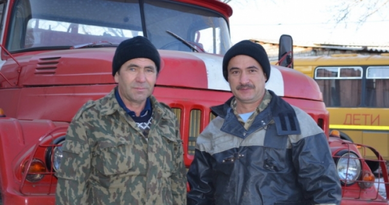 Герои из поселка  Остроленский