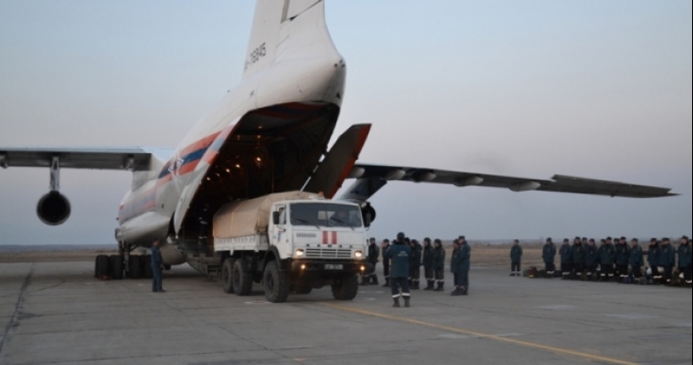 Самолёт с военными спасателями из Челябинской области отправлен в Хакасию 