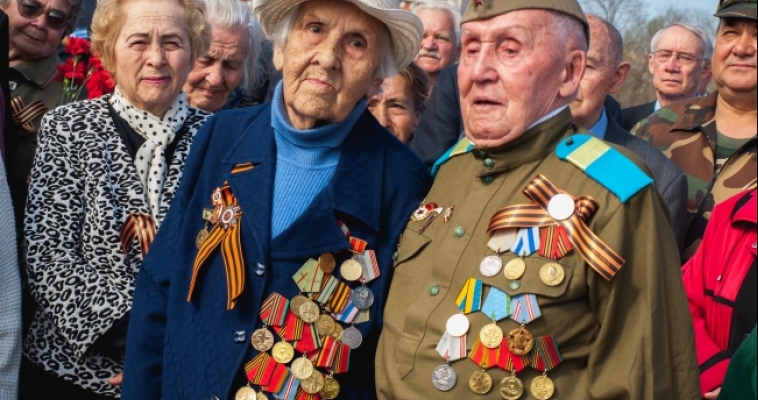 Накануне юбилея Победы на Южном Урале проверили условия жизни всех ветеранов