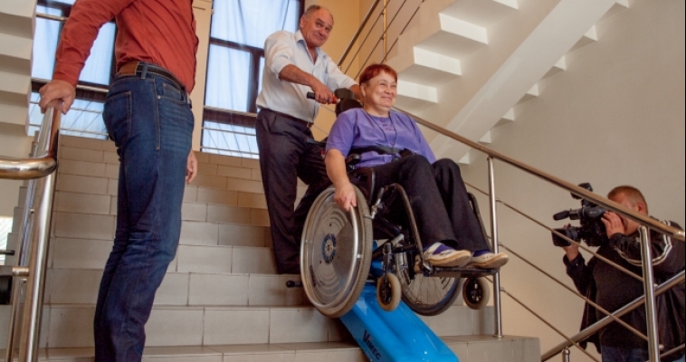 Инвалиды-колясочники смогут приобщаться к прекрасному теперь без преград