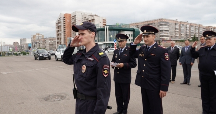 Магнитогорские полицейские прошли общегарнизонный инструктаж