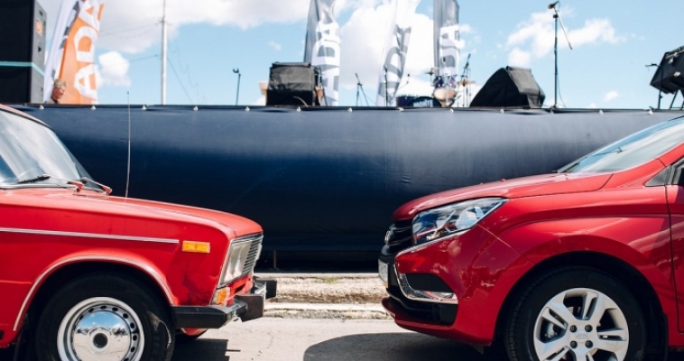 В преддверии 50-летия «АвтоВАЗа» официальный дилер LADA провел масштабный автопробег. Магнитогорск не стал исключением