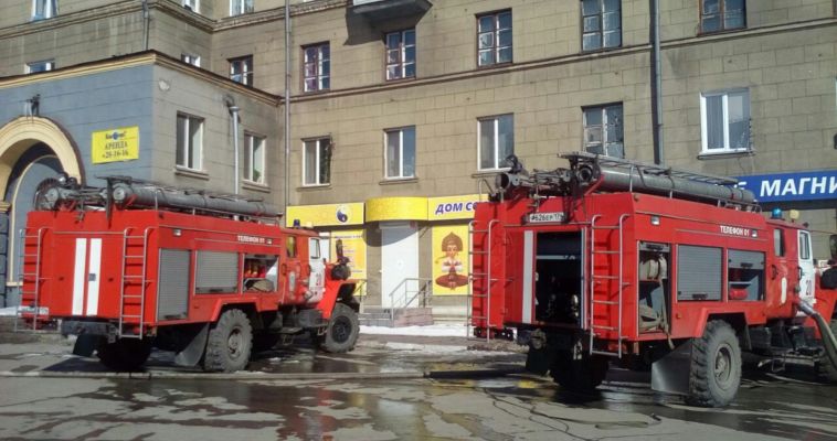 На Маяковского пожар: жильцов эвакуировали