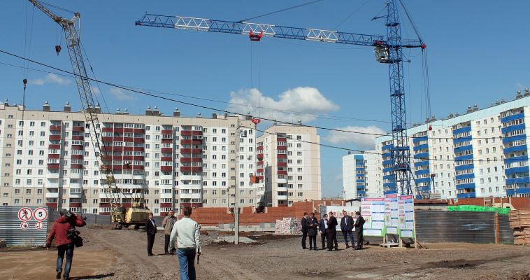 На стройках Челябинской области не хватает инженеров и рабочих