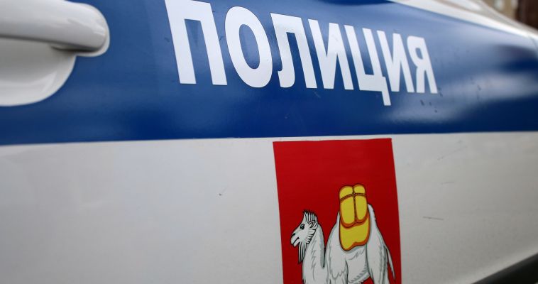 Женщина купила бижутерию вместо золота на крупную сумму