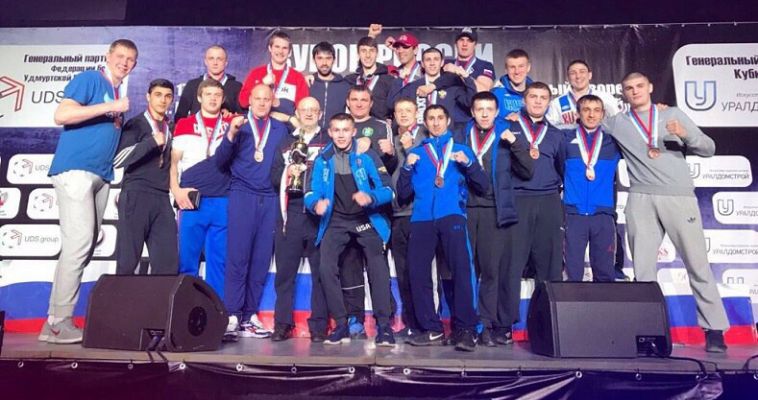 Магнитогорский боксёр принёс медаль уральской команде