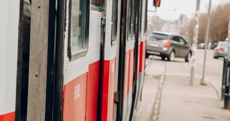 Хулиган из Башкирии разбил магнитогорский трамвай