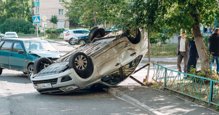 В Магнитогорске отечественные авто попали в ДТП