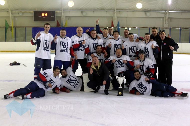 В Федерации хоккея Магнитогорска завершился сезон в дивизионе «Любитель +»