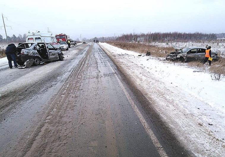 В ДТП на трассе Белорецк — Магнитогорск пострадали восемь человек