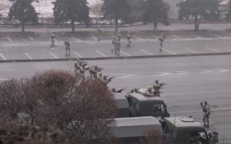ОДКБ направляет войска в Казахстан. Что это значит для России?