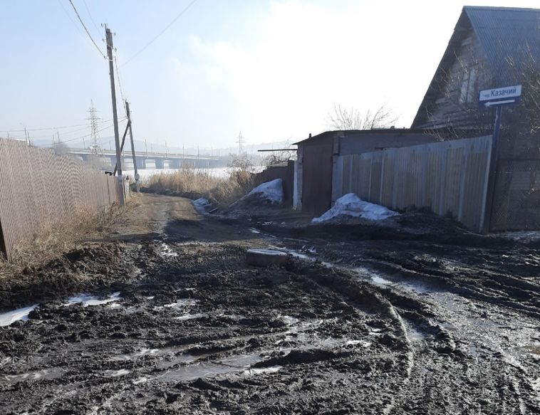 «Улицы выглядят плачевно»: жители Станицы Магнитной пожаловались на состояние дорог