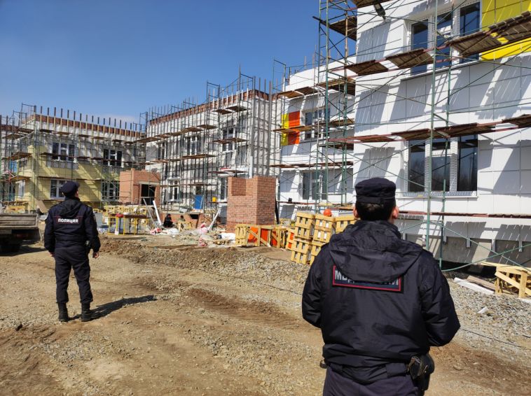 В Магнитогорске продолжают проверять мигрантов