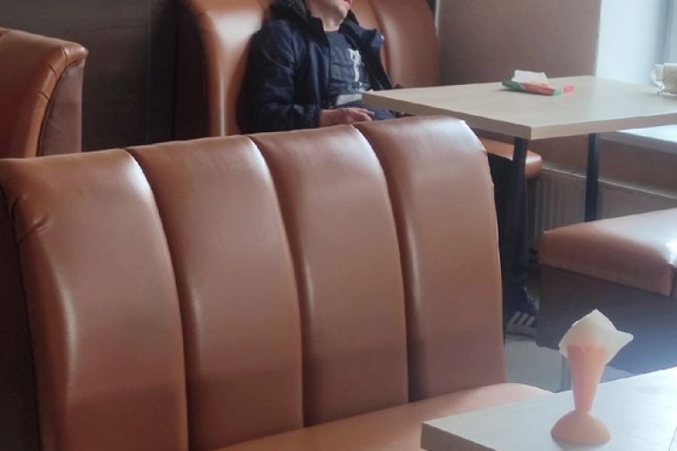 «Приставал к детям»: в магнитогорском кафе задержали нетрезвого посетителя