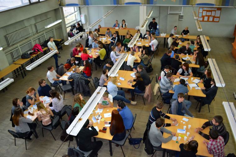 В вузах Челябинской области хотят бесплатно обучать иранскому языку