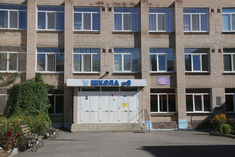 На улучшение материальной базы школы № 8 потратили более 9 млн рублей