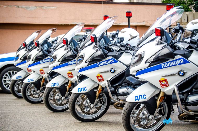 В Магнитогорске увезли на спецстоянку транспорт мотоциклистов, которые отказались от медосвидетельствования