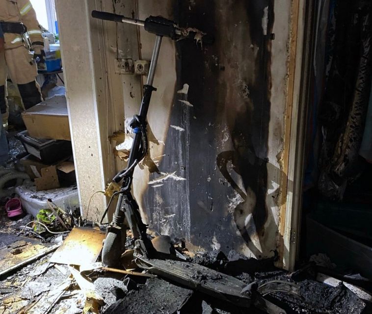 В Челябинской области из-за электросамоката начался пожар
