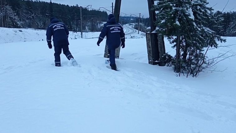 Из-за непогоды на Южном Урале в тайге потерялись две женщины и пенсионер