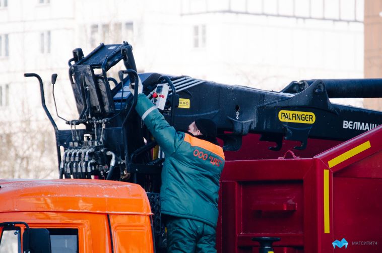 В Челябинской области снегопады повлияли на вывоз мусора