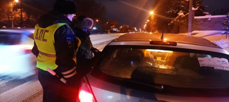 В Магнитогорске за выходные произошло более 50 аварий с ущербом